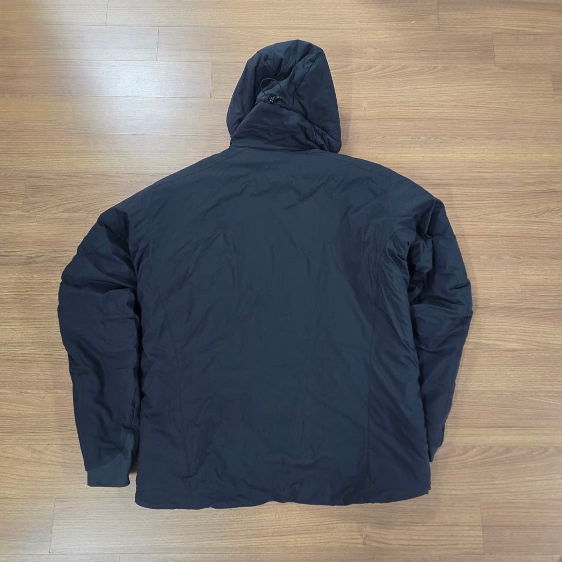 (L) 아크테릭스 아톰 AR 헤비웨이트 후디 자켓 블랙 상품이미지2