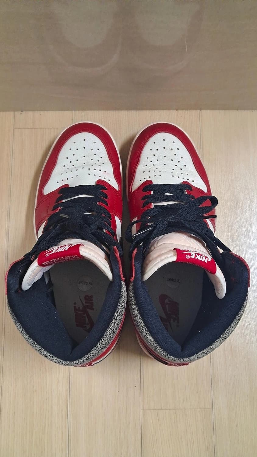 조던 1 레트로 하이 OG 시카고 2022 상품이미지4