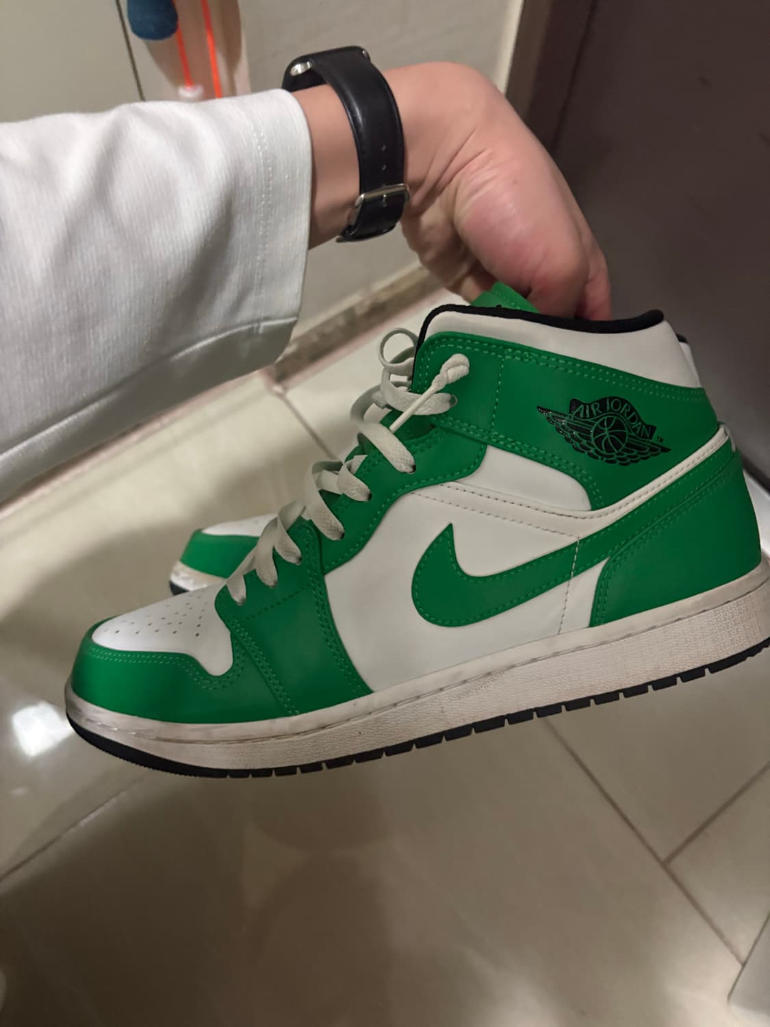 에어조던1 미드 럭키그린 상품이미지2