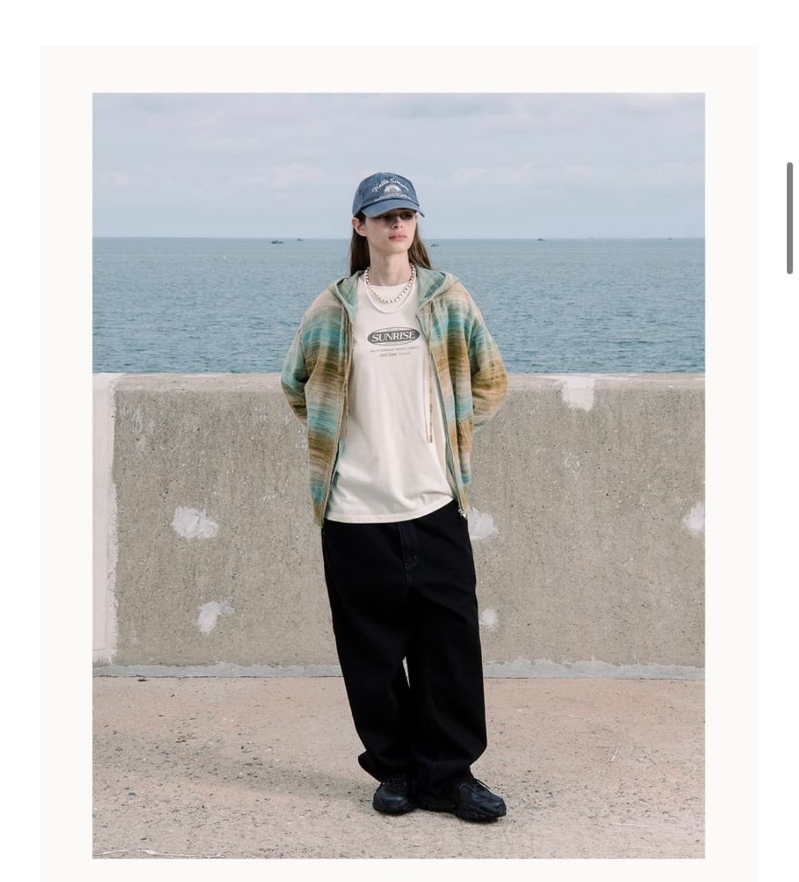 헬로선라이즈 25fw 그라데이션 니트 후드집업  상품이미지4