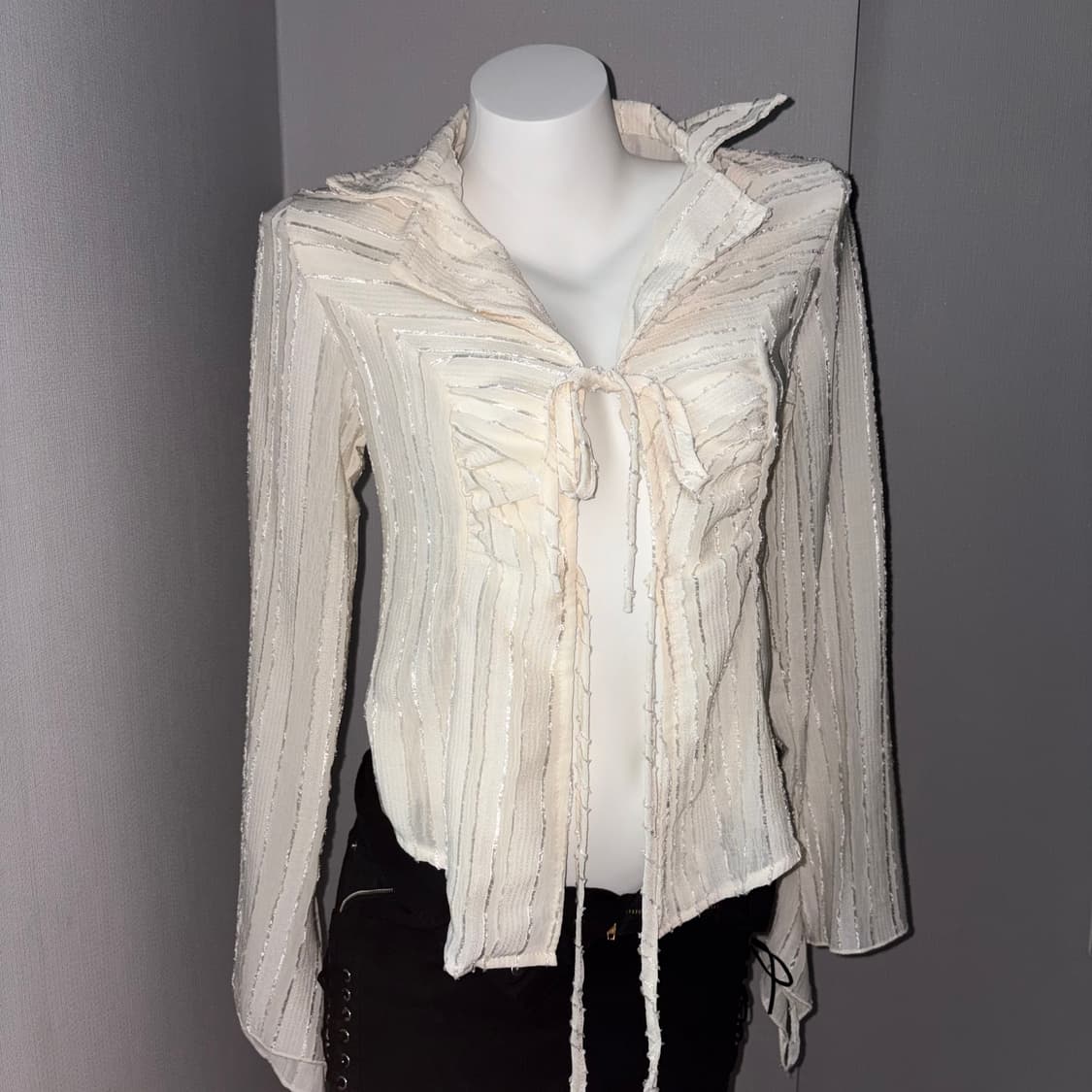 Vintage Ivory Whisper Cardigan 상품이미지1