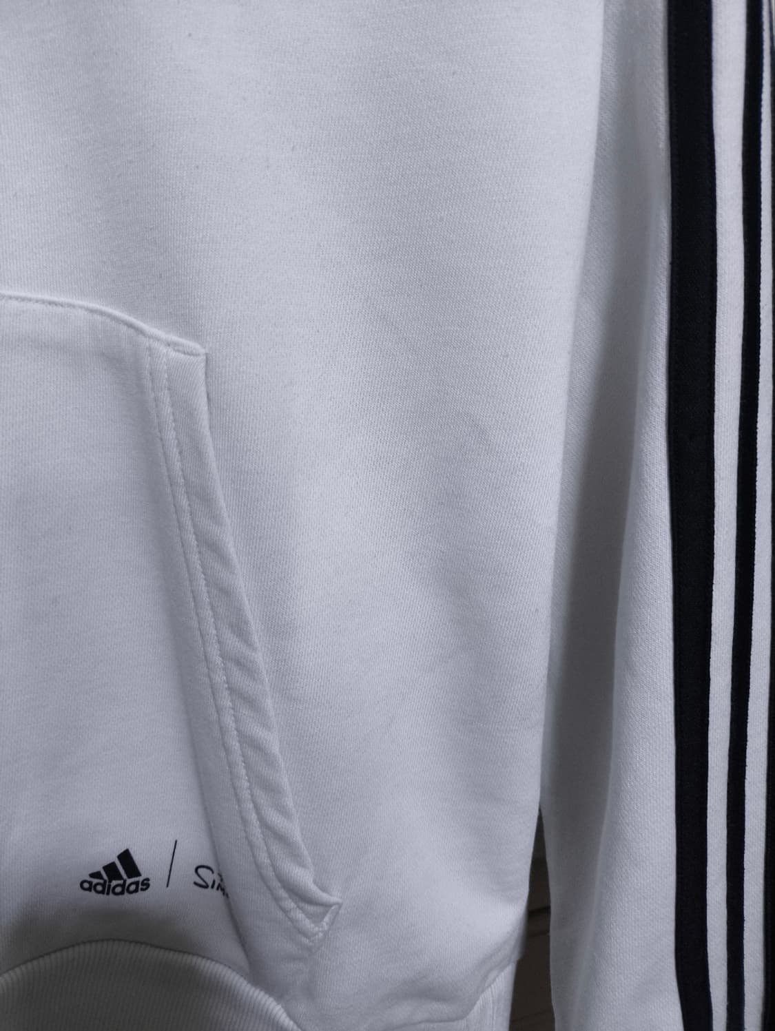 100 아디다스 x 심슨 후드티셔츠 상품이미지6