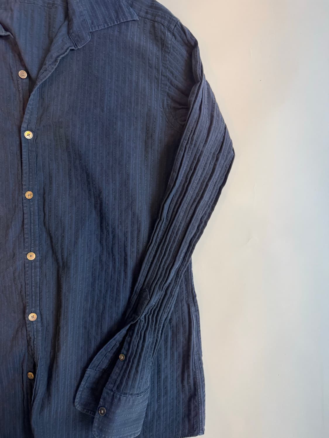 Pleated Sleeve Navy Shirt 상품이미지2