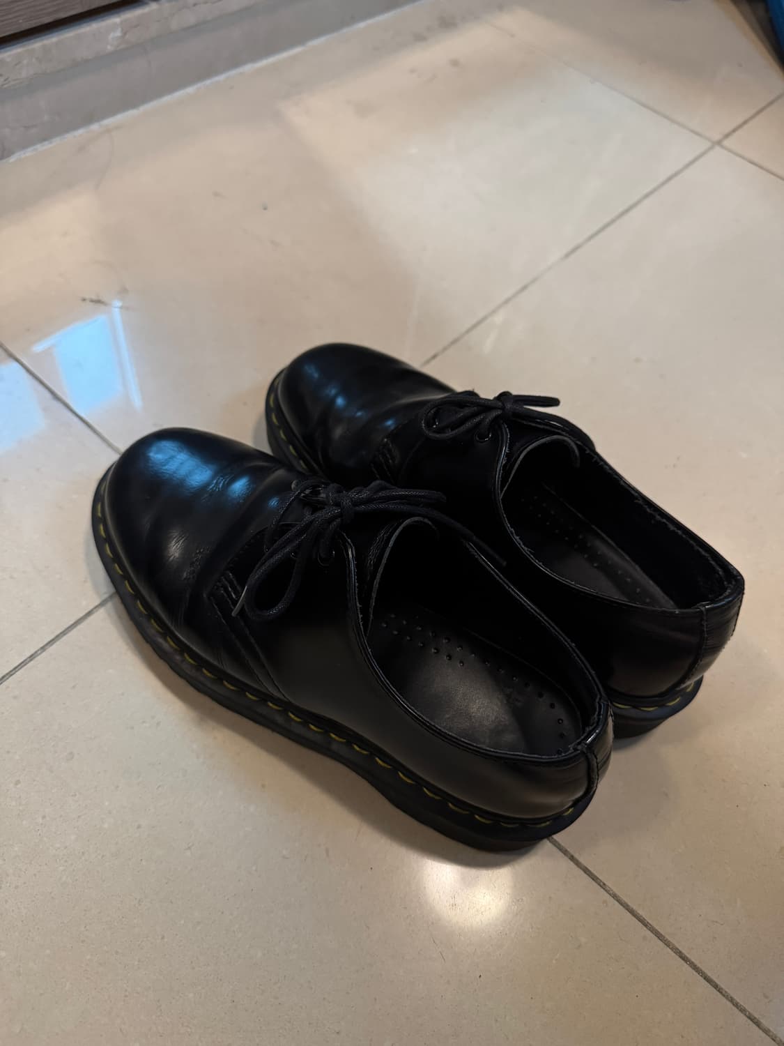 닥터마틴 14613홀 벡스 240 상품이미지2