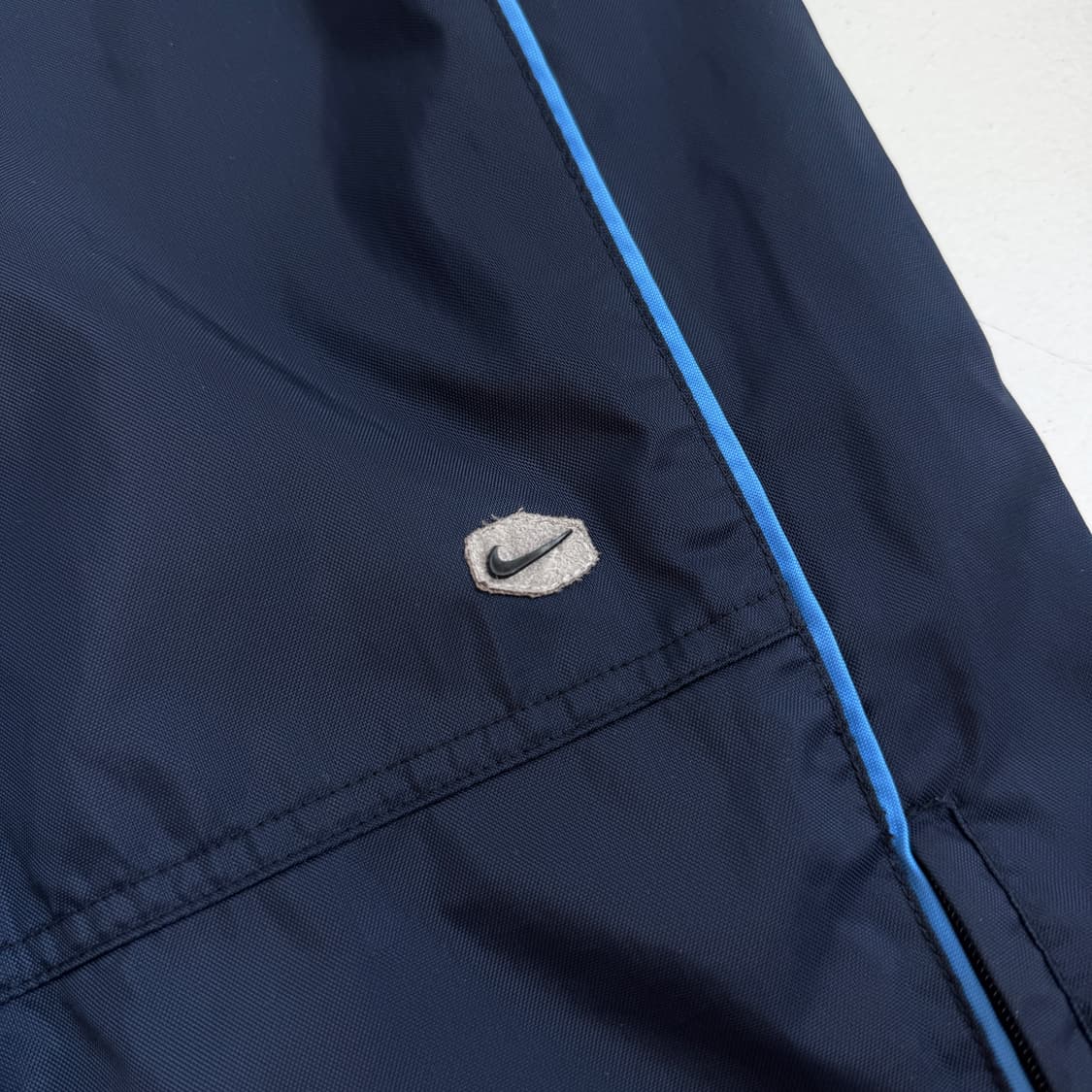 나이키 90s 스우시 올드스쿨 와이드 바람막이 트랙팬츠 상품이미지6