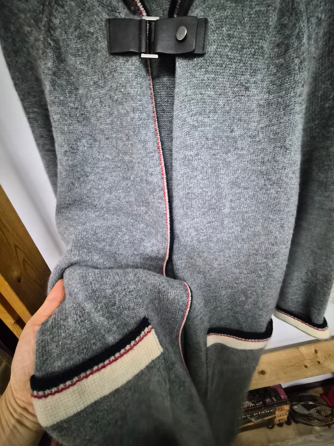 아떼 바네사브루노 후드롱 니트 아우터 상품이미지4