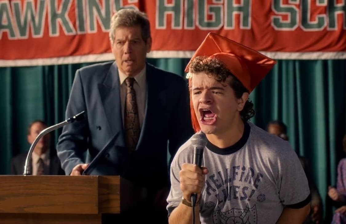 넥플릭스 굿즈 기묘한이야기 헬파이어클럽 더스틴 티셔츠 상품이미지3