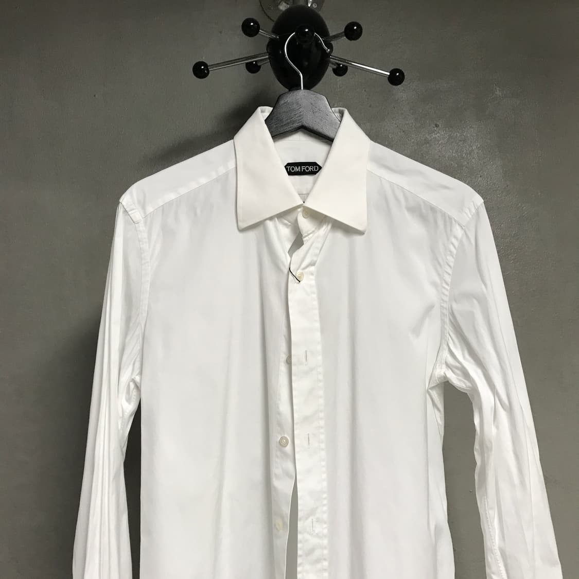 톰포드 화이트 셔츠 40/15 상품이미지2