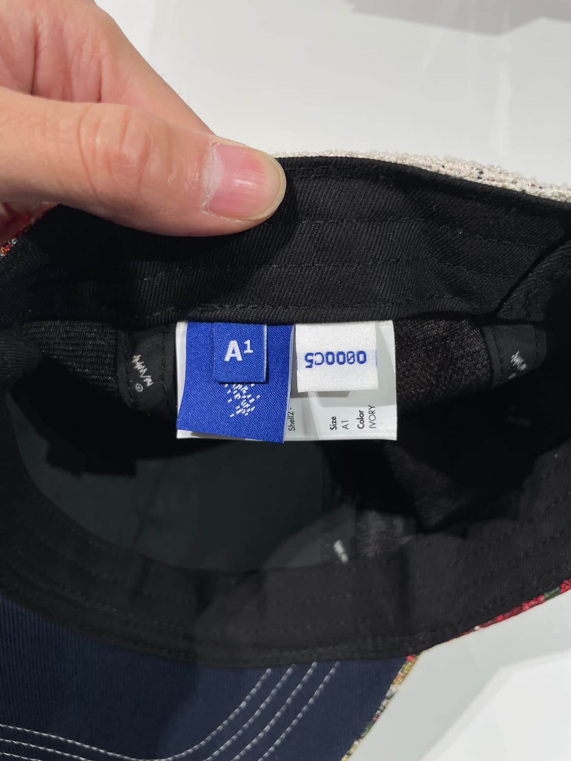 아더에러 23S/S 아이보리 커시브 trs 플로럴 볼캡 상품이미지9