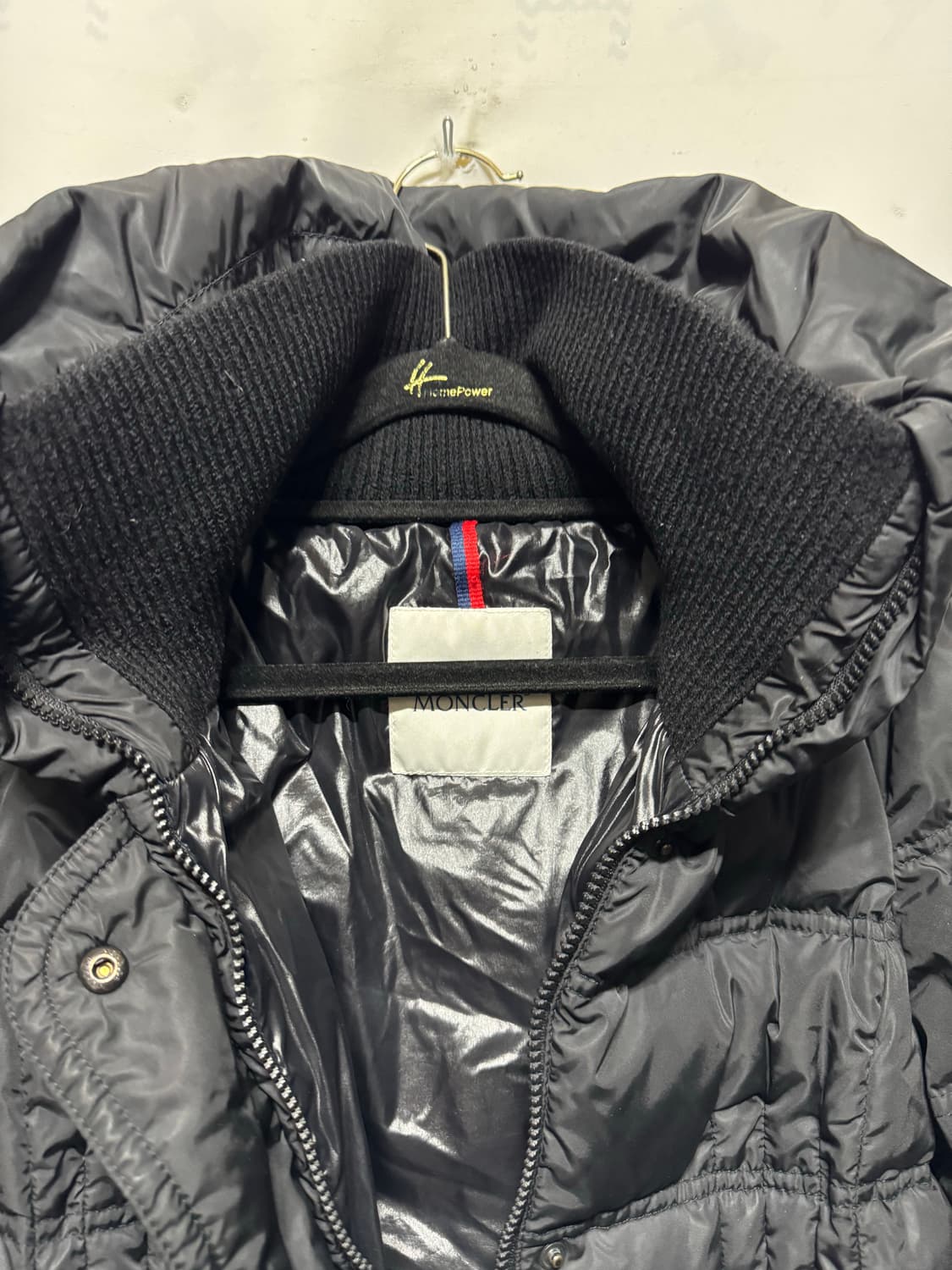 0 몽클레어 보스 여성 패딩 상품이미지7