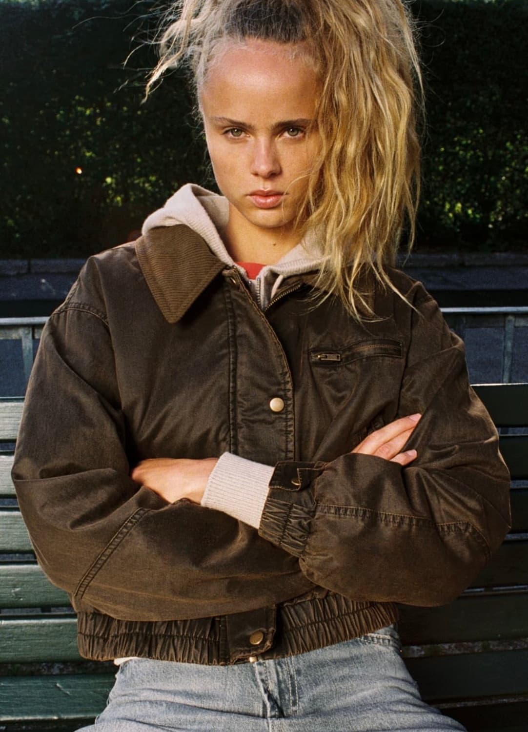 자라 코듀로이 칼라 왁스드 크롭 봄버 자켓 타바코 상품이미지3