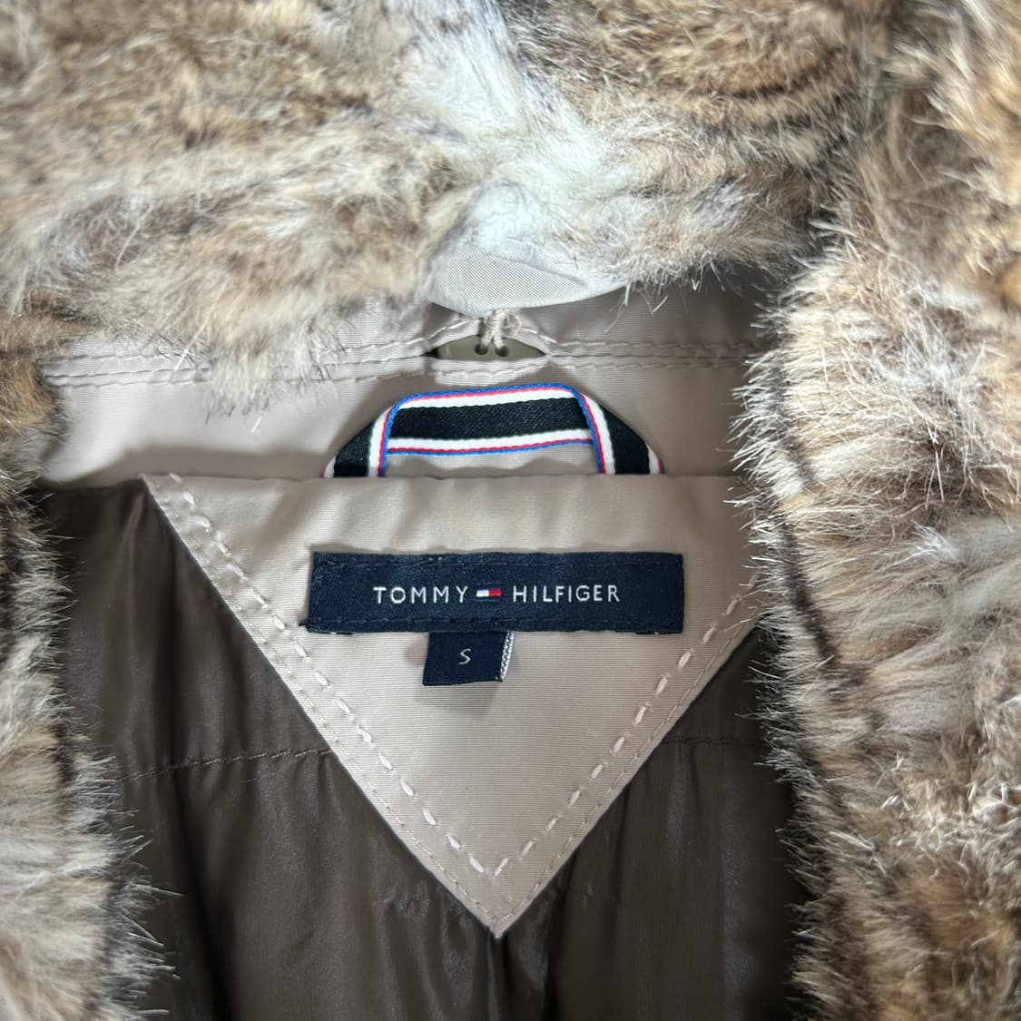 타미힐피거 퍼 탈부착 패딩 코트 s 상품이미지2