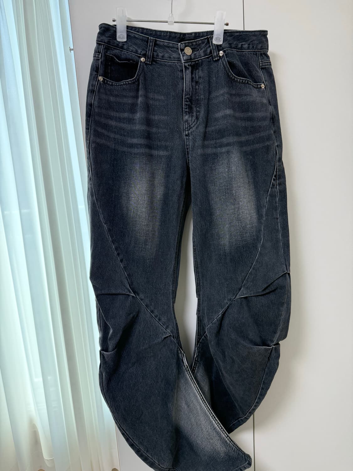 Icdc 커브드데님 CURVED-SEAM WASHED DENIM 상품이미지1