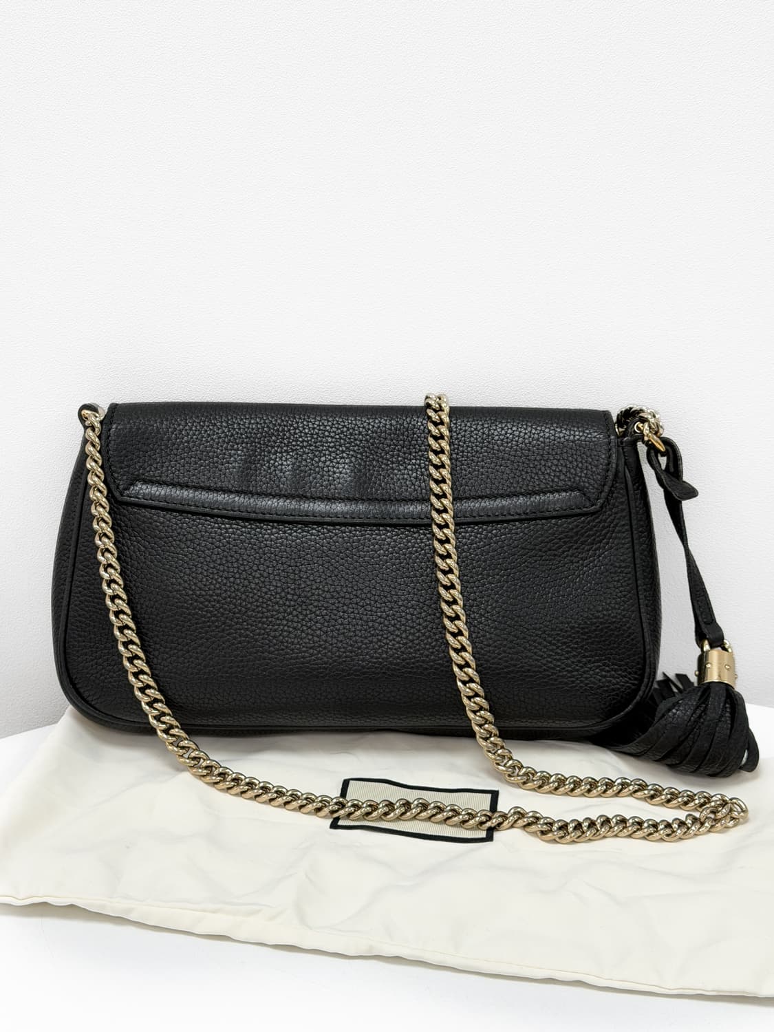 구찌 소호 테슬 레더 체인 크로스백 상품이미지3