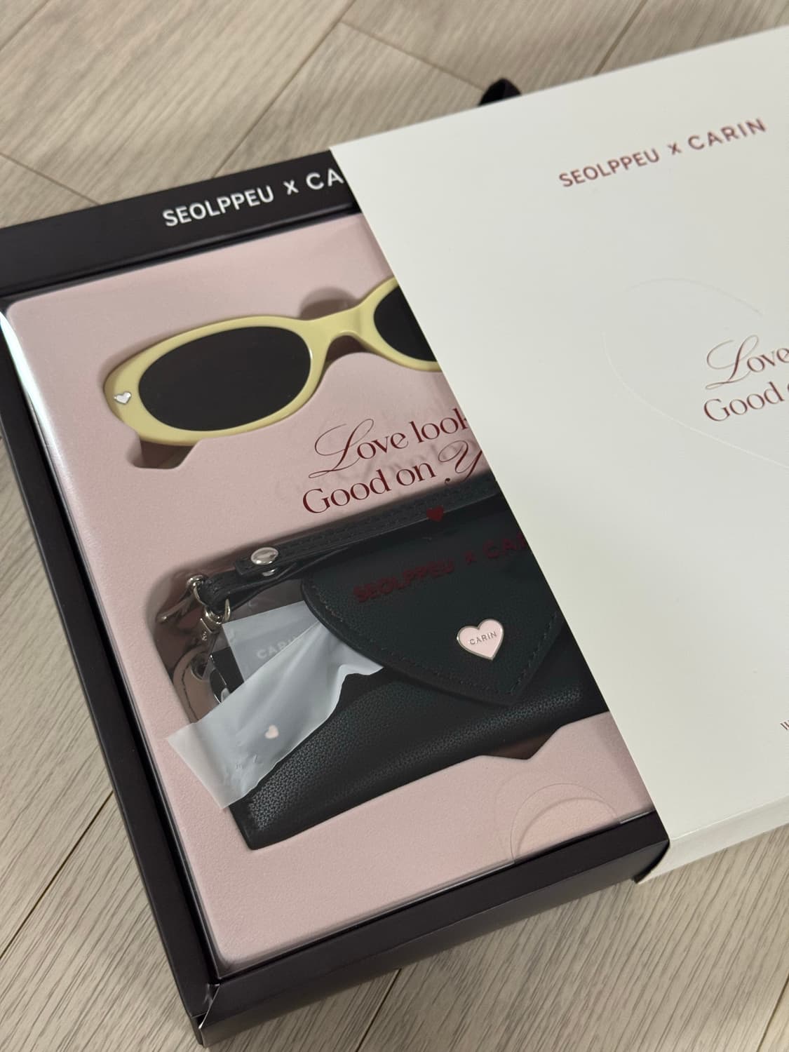 카린 x 설쁘콜라보 선글라스 (블랙 + 옐로) 상품이미지1