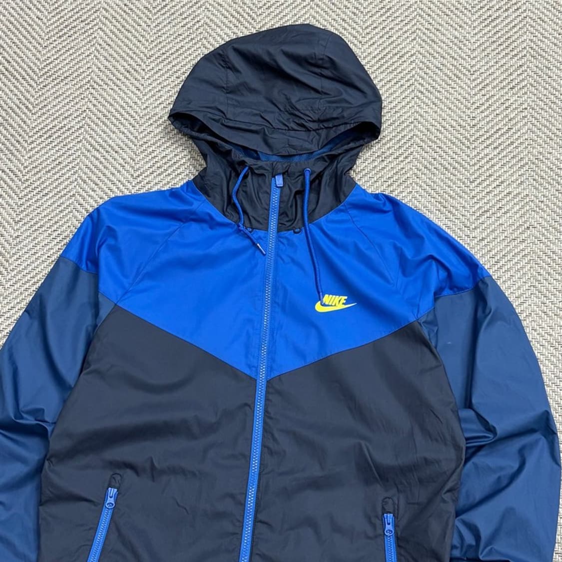 나이키 배색 후드 바람막이 v1817 상품이미지3