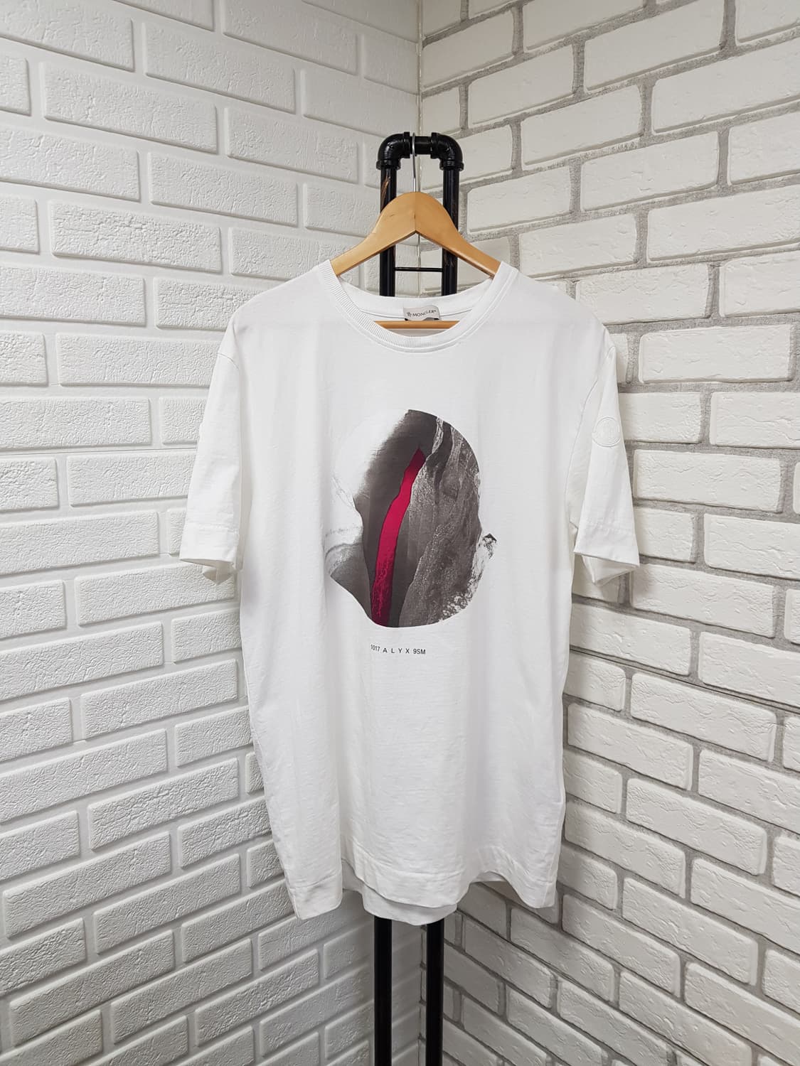 [xl/정품] 몽클레어 더블와펜 반팔티 상품이미지1