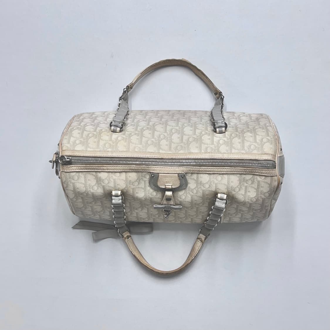 디올 로맨틱 하트참 오블리크 보스턴백 볼링백 상품이미지5