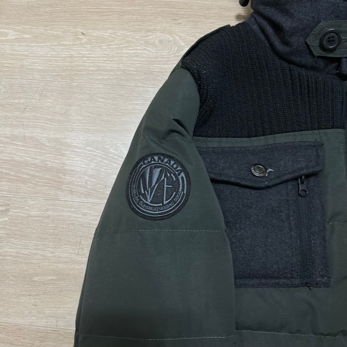 노이즈 디비전 니트배색 후드 패딩 점퍼 [다크 카키] S/95 상품이미지4