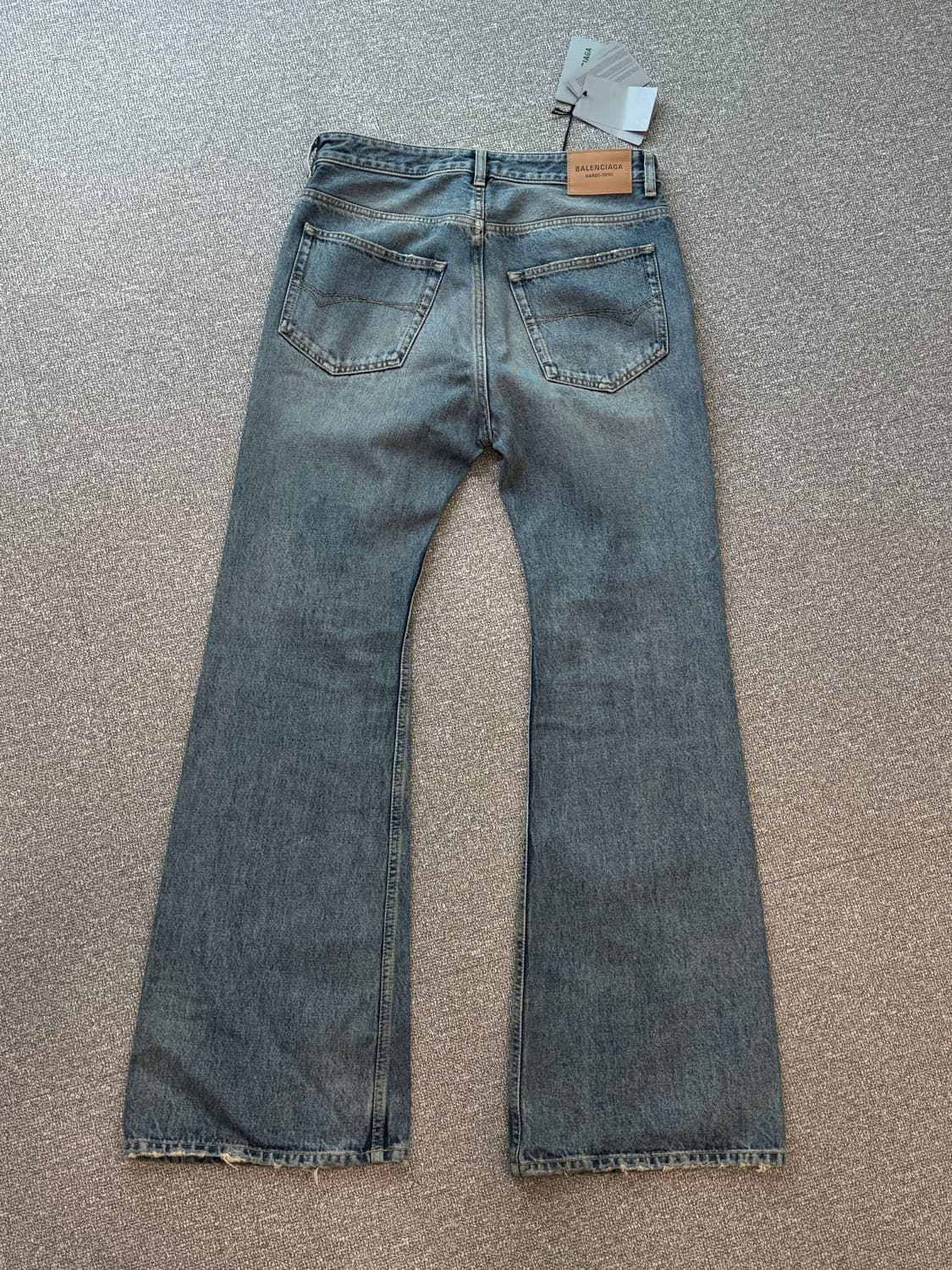 24FW 발렌시아가 플레어진 중청 xs  상품이미지5