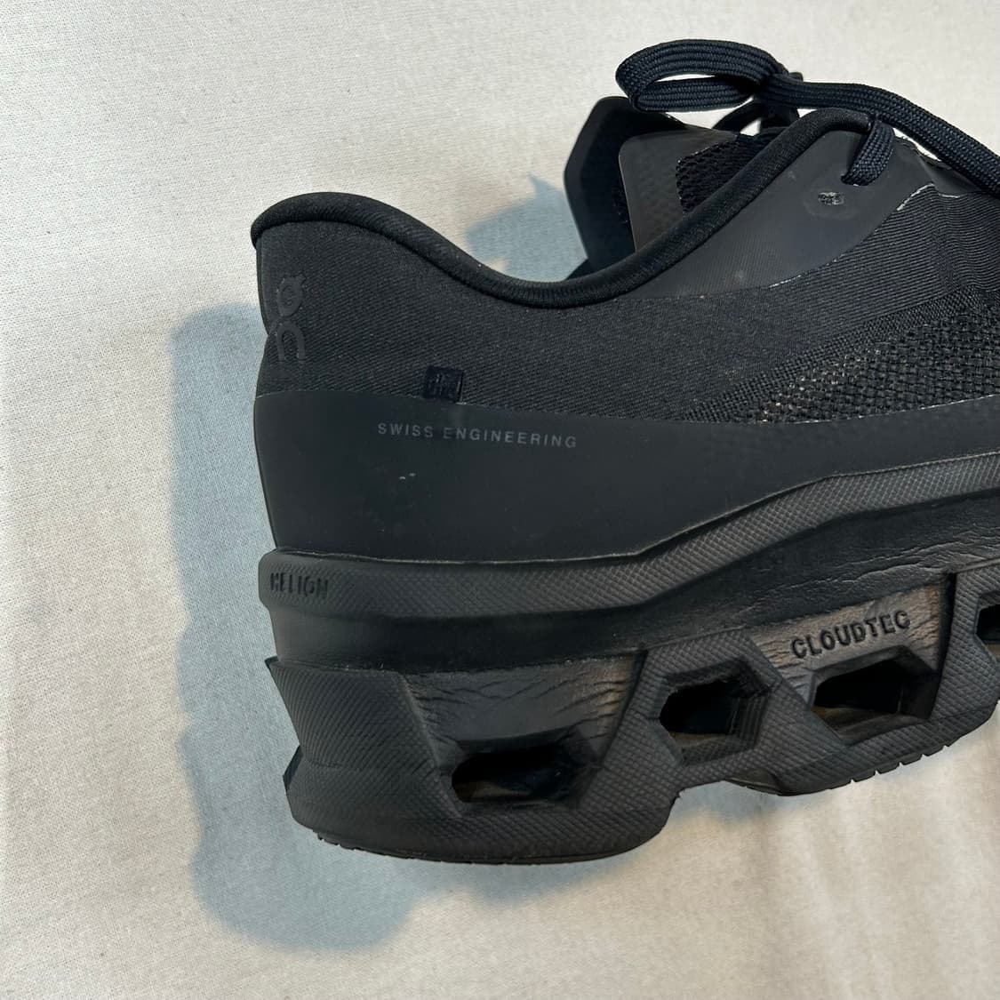 275) 파프 PAF 온러닝 클라우드몬스터2 블랙 마그넷 상품이미지5