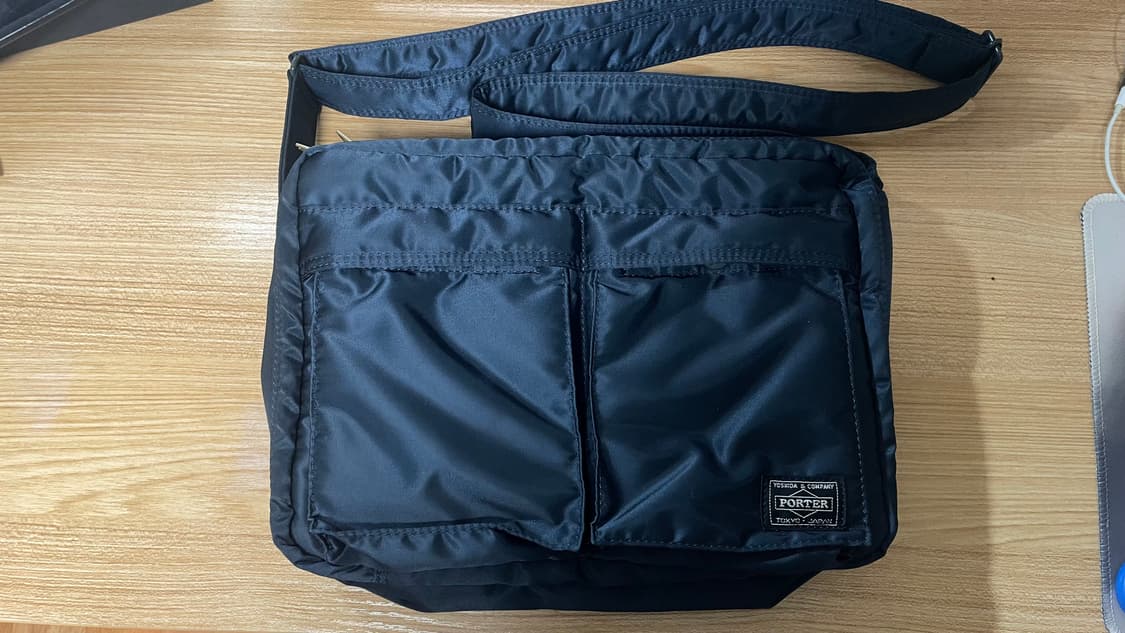 포터 탱커 숄더백 L 상품이미지1