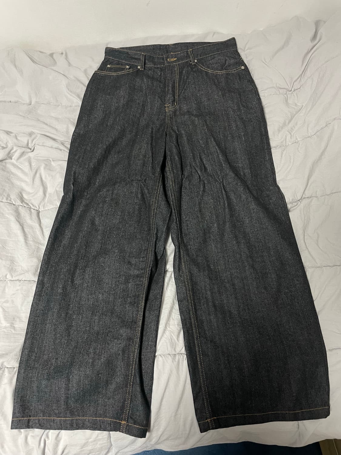 아캄 Leather Patch Denim Pants 블랙 2사이즈 상품이미지3