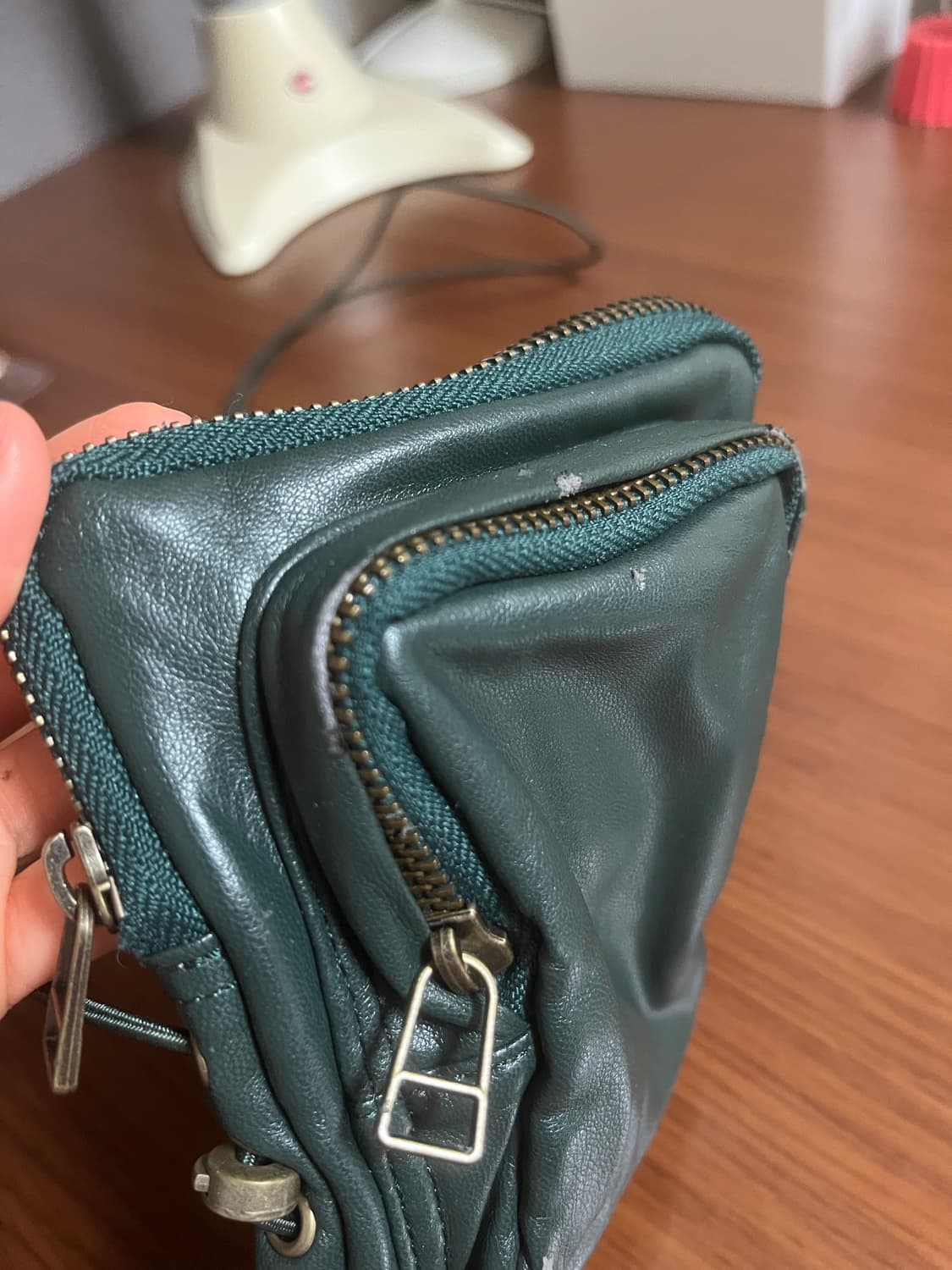 KIJUN 논픽션 콜라보 가죽 미니백 상품이미지3