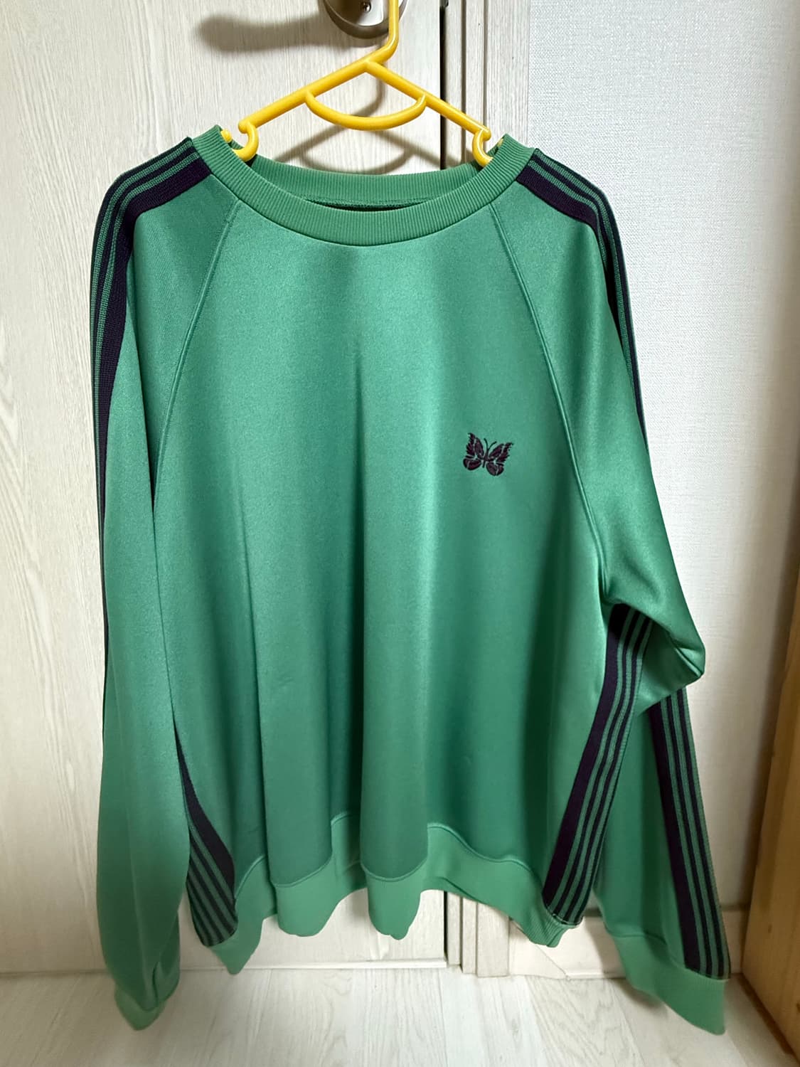 니들스 트랙 맨투맨 에메랄드그린 XL 상품이미지1