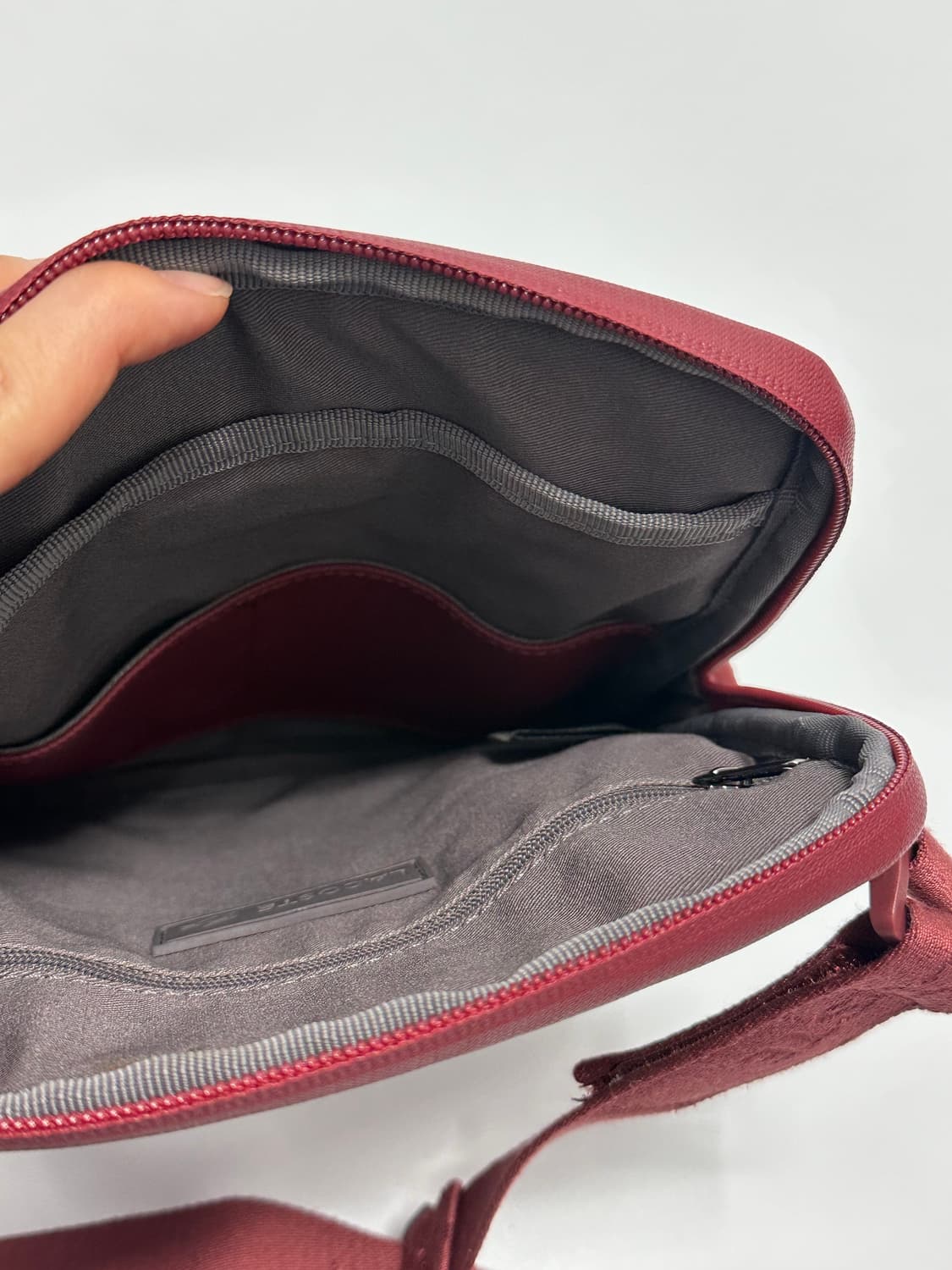 라코스테 크로스백 상품이미지6