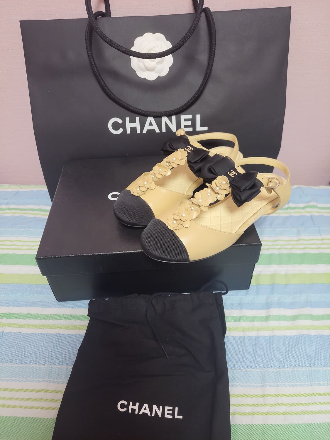 정품!급처새상품!샤넬 까멜리아 리본 메리제인플랫슈즈샌들 상품이미지1
