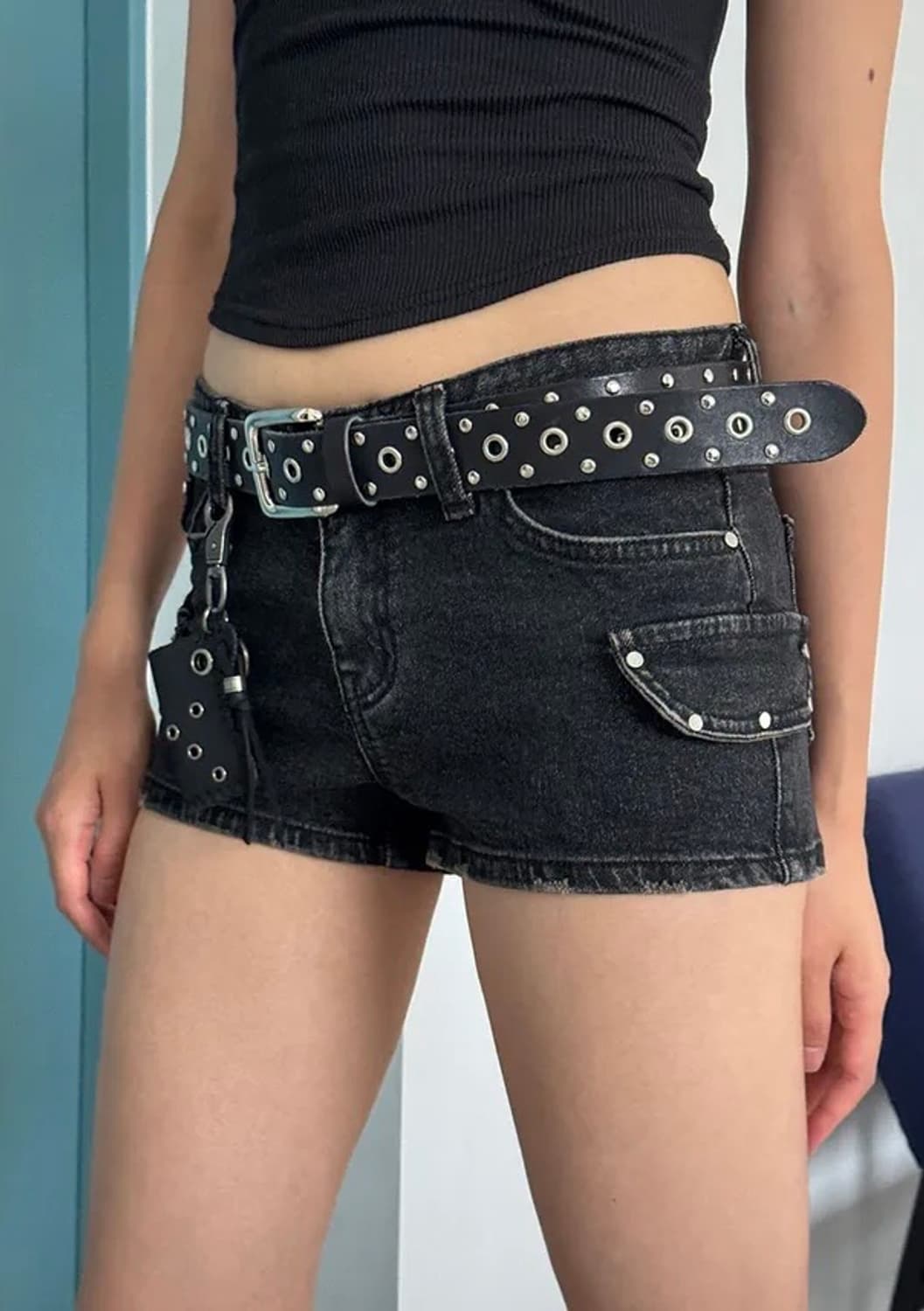 y2k 데님 숏팬츠 흑청 상품이미지4