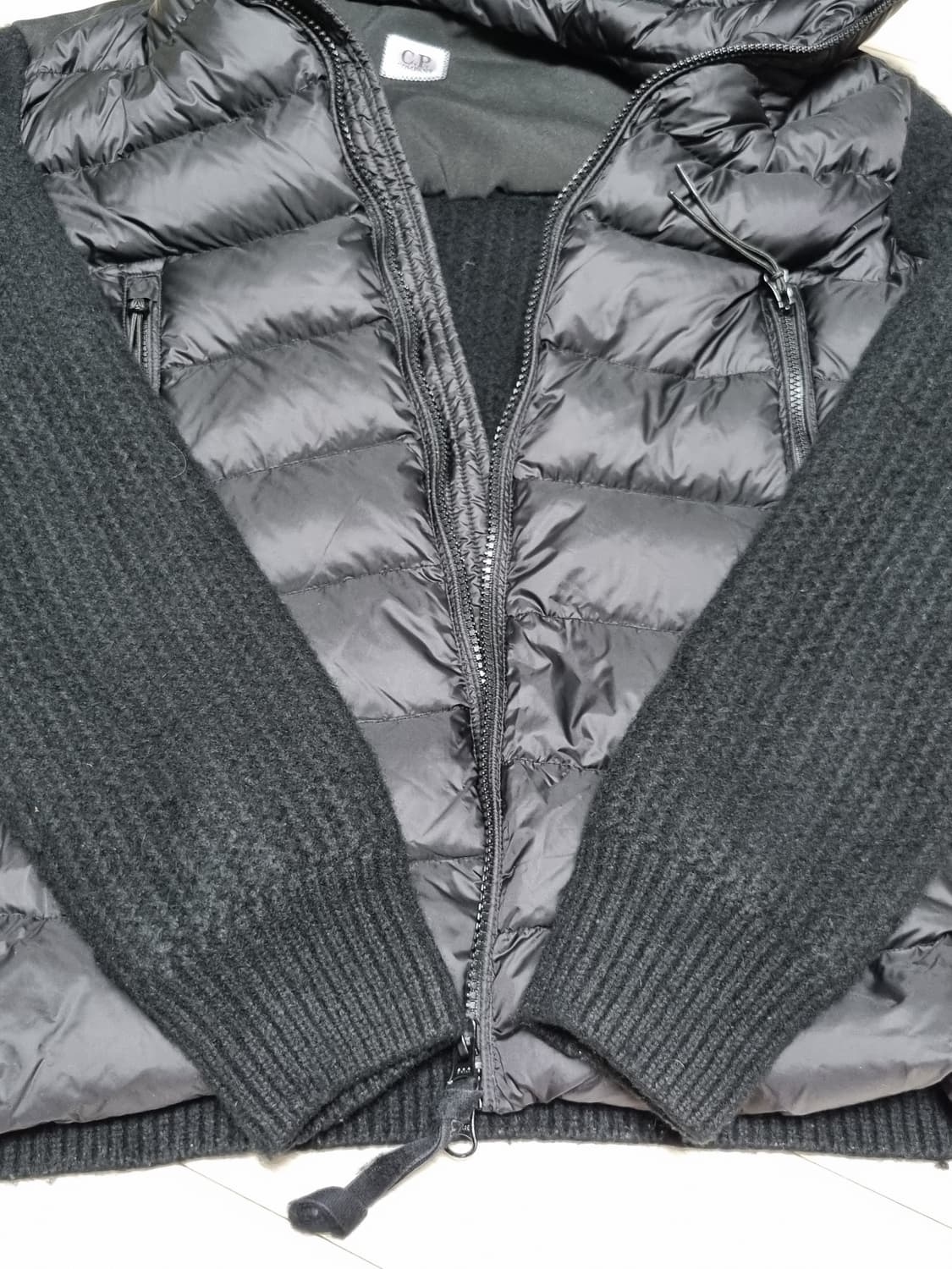 cp컴퍼니 니트패딩 상품이미지6