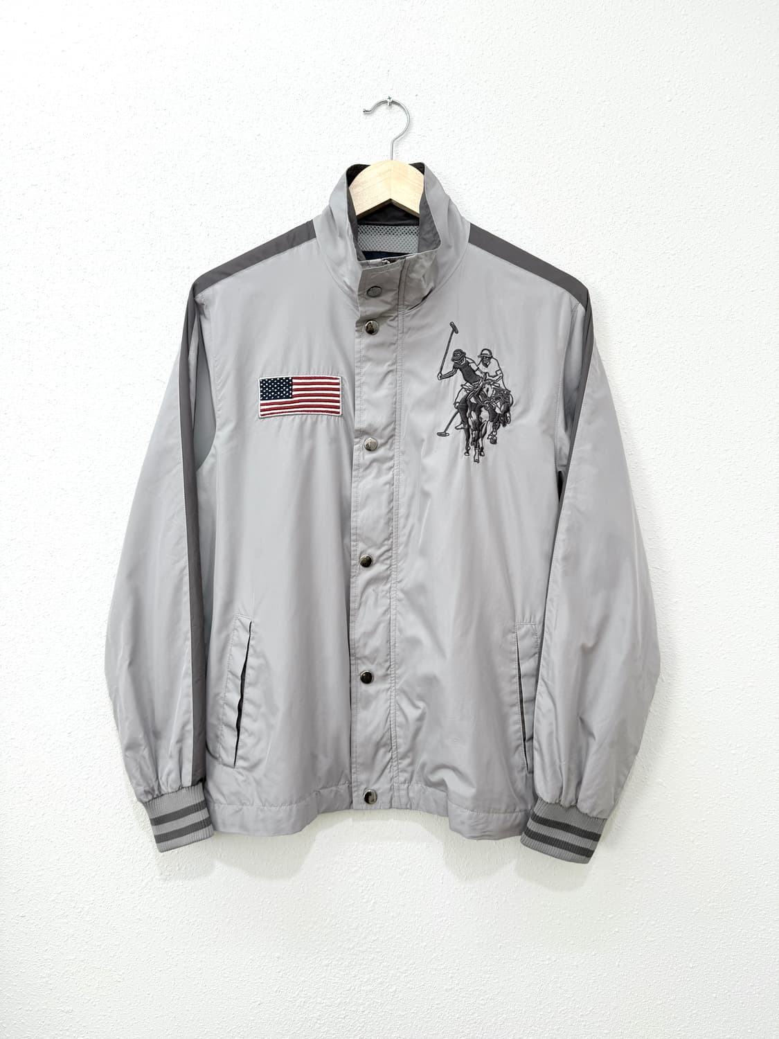 U.S. POLO ASSN 빅로고 성조기 윈드브레이커 자켓 상품이미지1