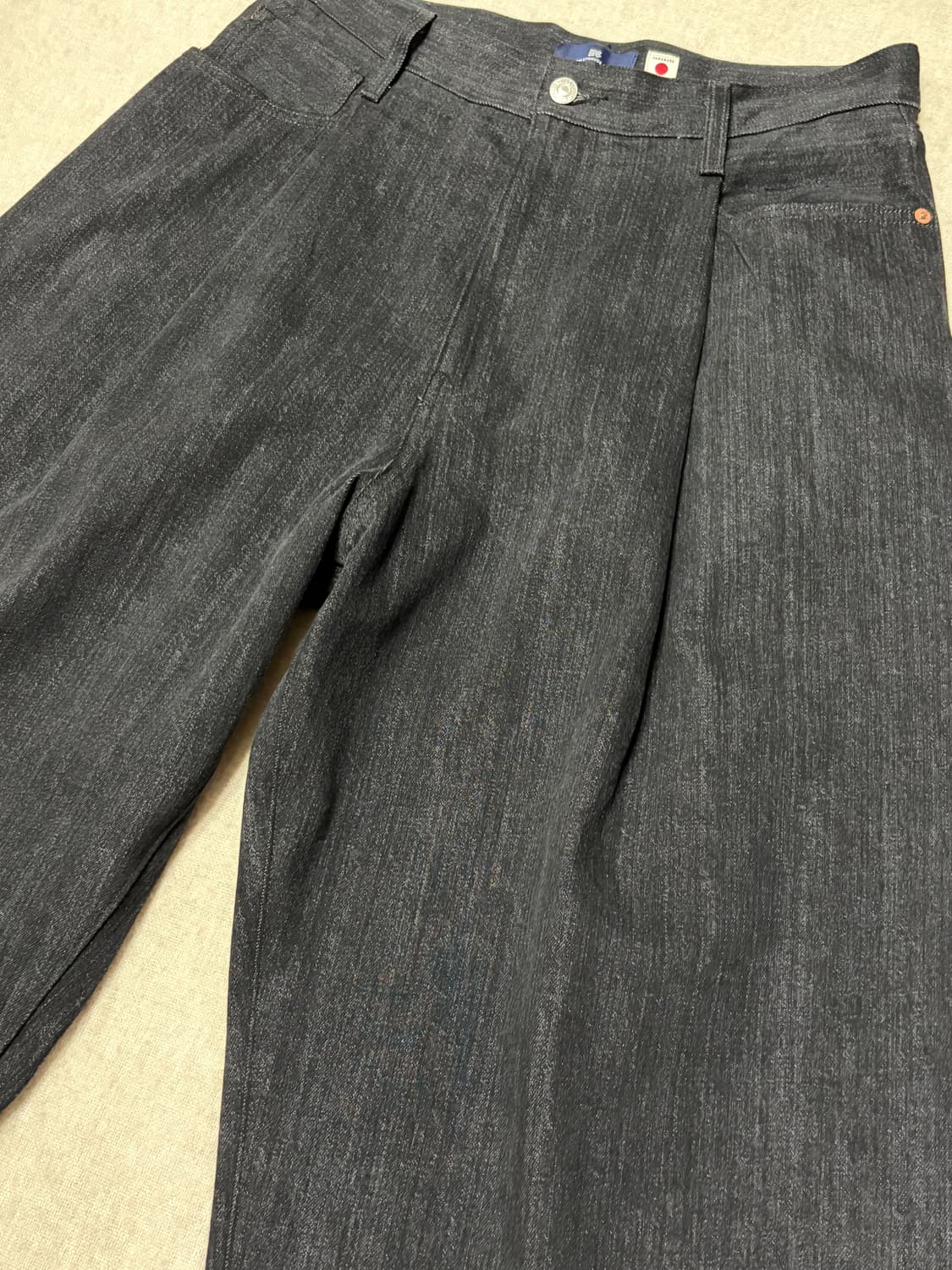 리바이스 BLUETAB 와이드레그 플리츠 크롭 진 상품이미지2