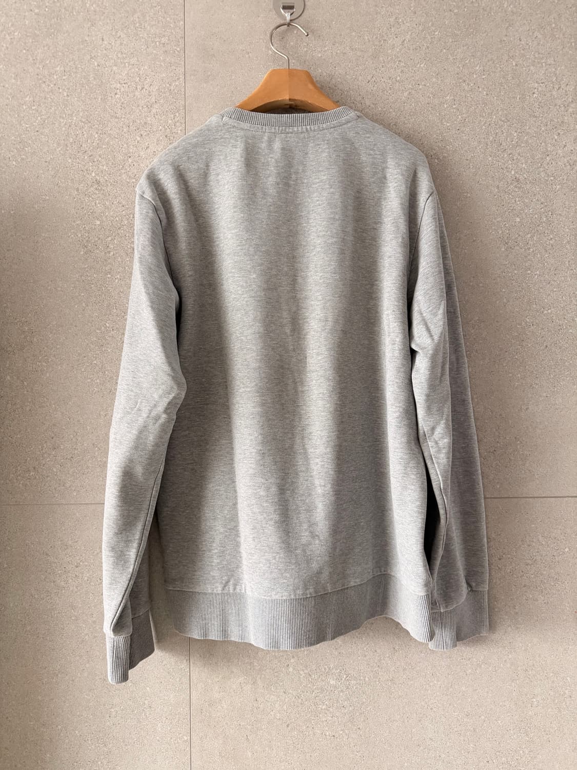 필라 그레이 맨투맨 상품이미지3