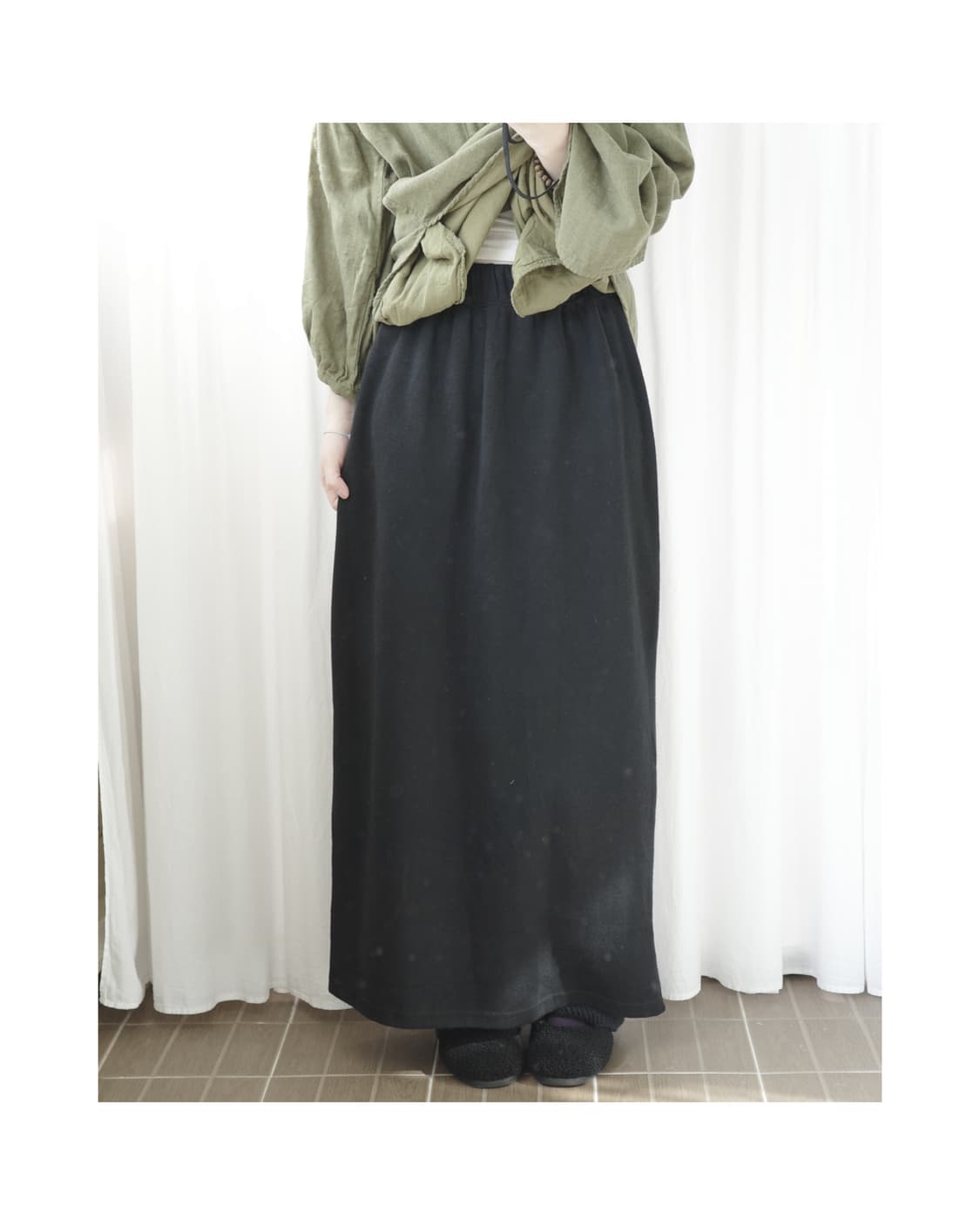 Long black basic skirt 상품이미지1