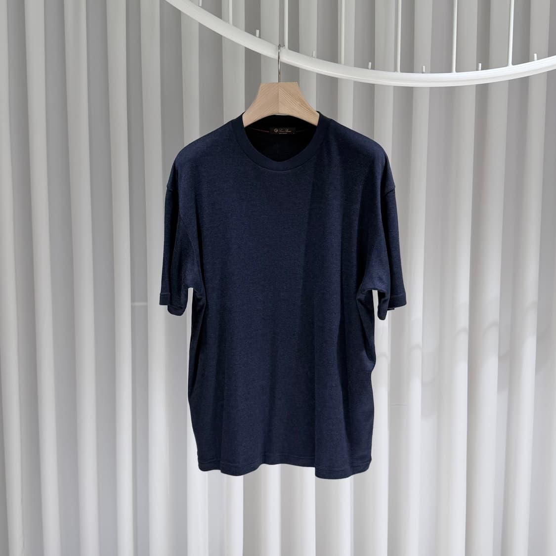 (A+/L) / 로로피아나 캐시미어 네이비 실크 반팔 상품이미지1