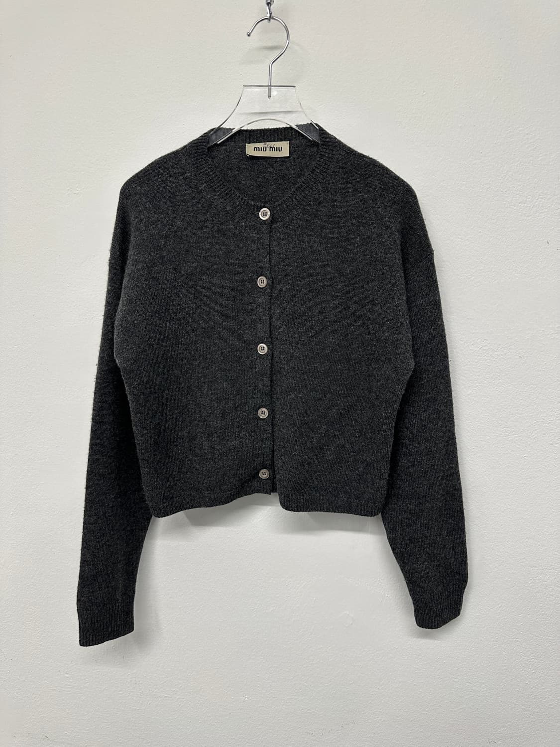 miu miu 미우미우 울 크롭 가디건 36 상품이미지1