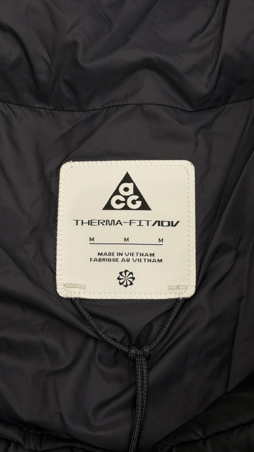 나이키 ACG 써마 핏 루나 레이크 패딩 M사이즈 상품이미지3