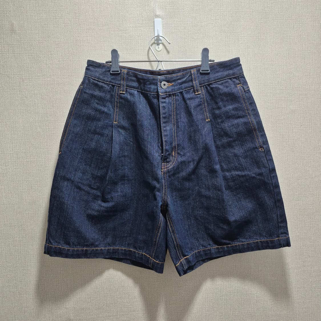 (28) 비슬로우 원턱 데님 쇼츠 인디고 상품이미지2