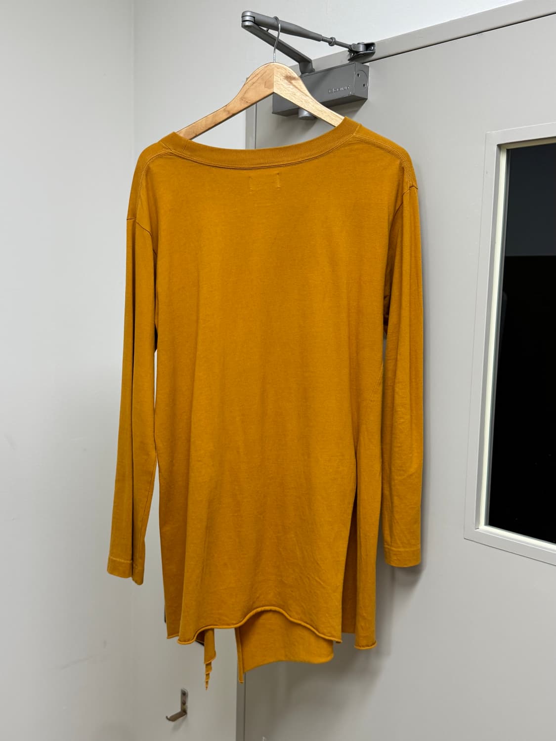 BED j.w FORD 컷아웃 롱슬리브 상품이미지7