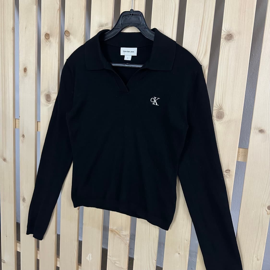 (S) 캘빈클라인 블랙 크롭 니트 카라티 상품이미지2