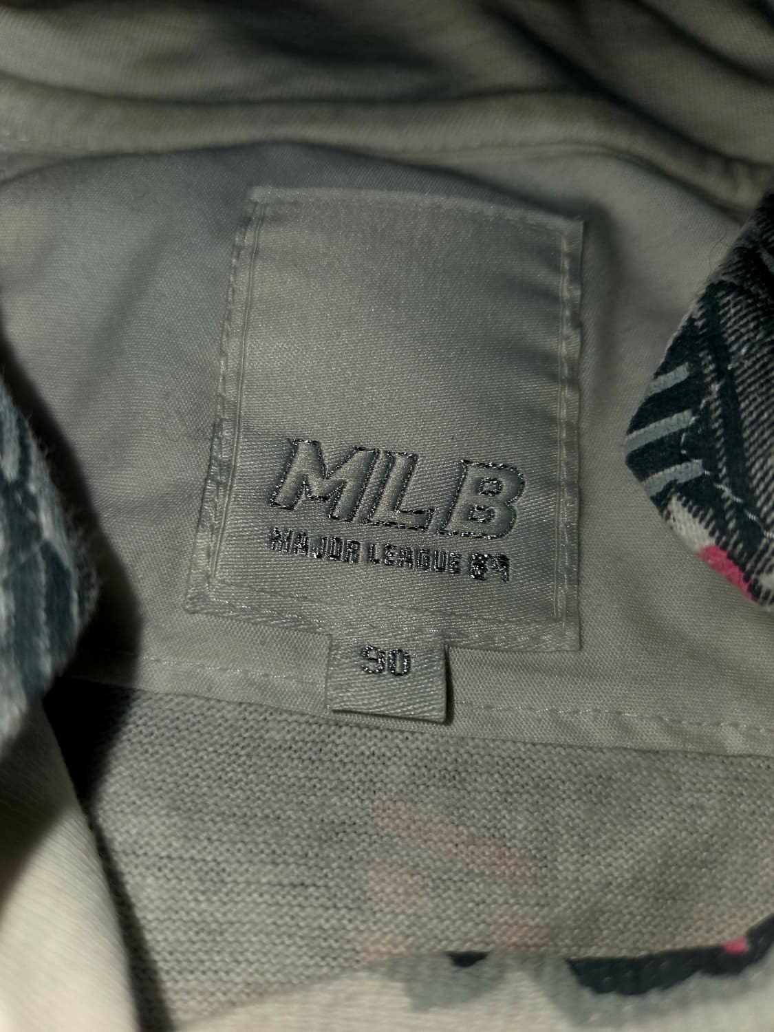 택포)MLB NY 반팔후드 Y2K 카툰 야구 농구 축구 고세구 짱구 흰색 상품이미지3