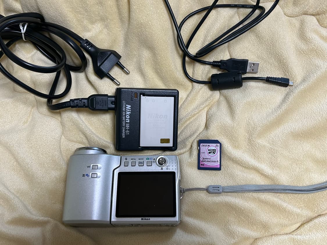 니콘 쿨픽스 S10 디카 + 작례 상품이미지1