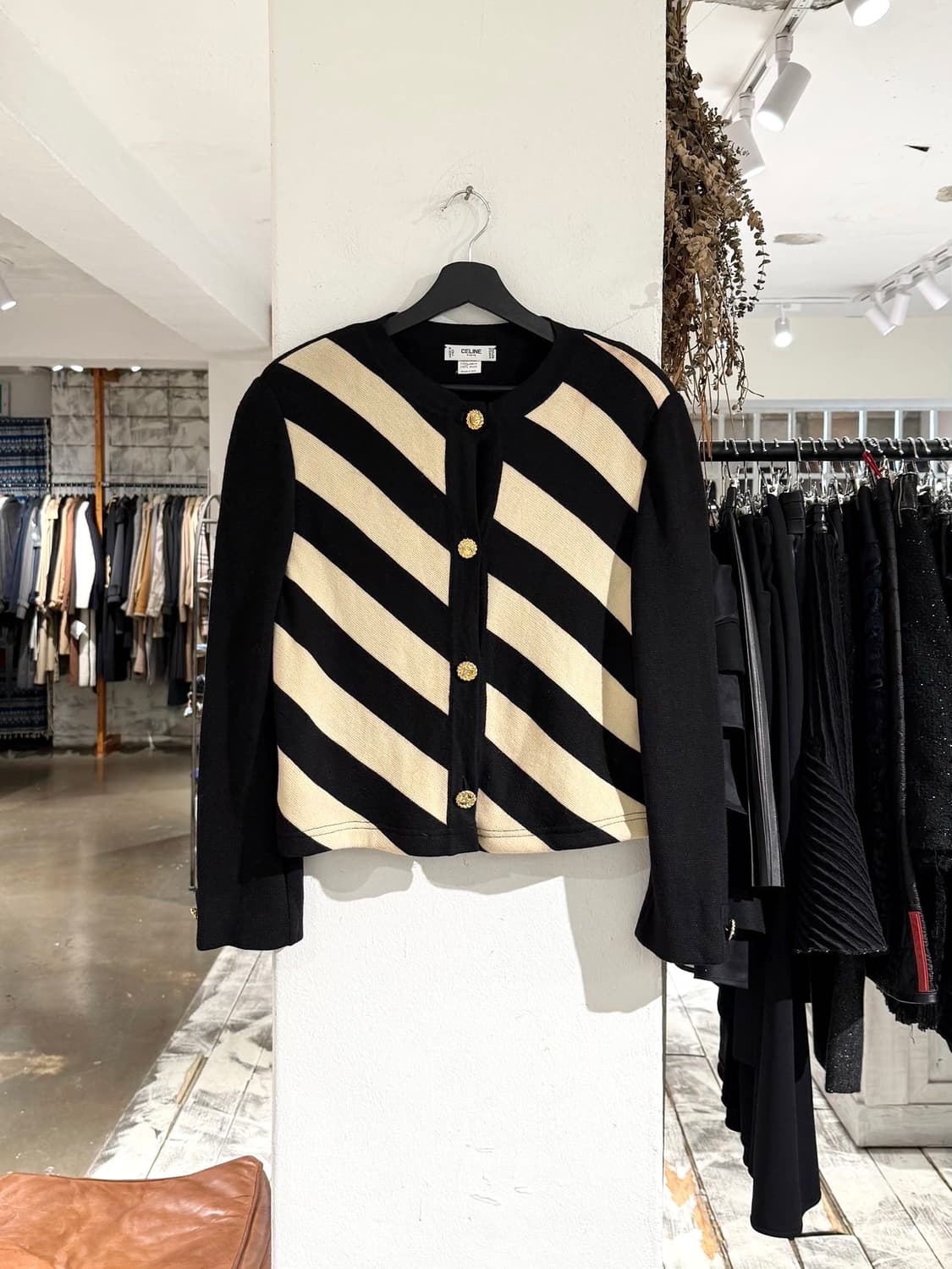 셀린느 블랙 라나울 스트라이프 버튼 니트 가디건 상품이미지1