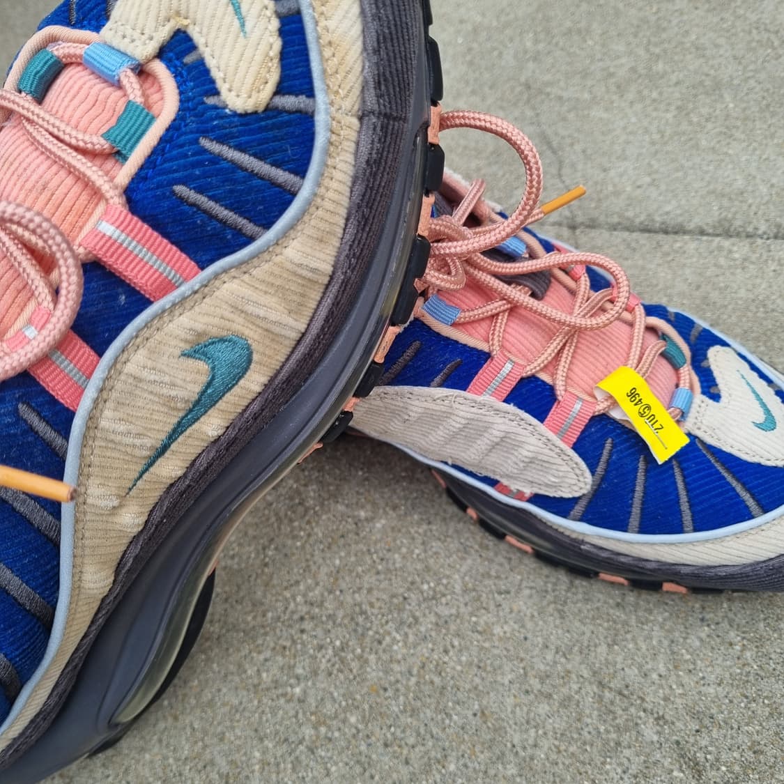 나이키 에어맥스98 코듀로이 데저트샌드 크X가격46만 크린토피아세탁완료 상품이미지3