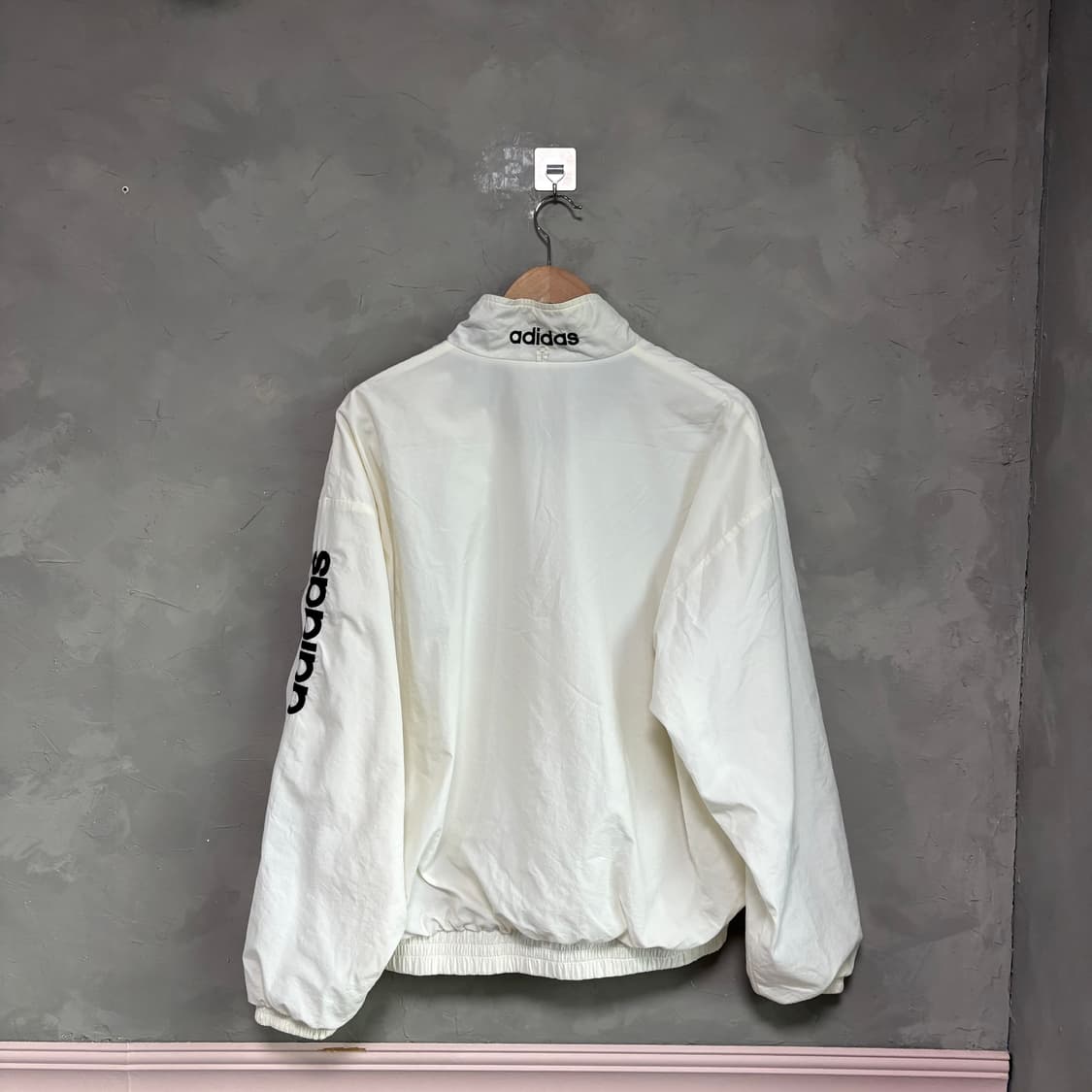 아디다스 올드스쿨 파이어버드 빅로고 트랙탑 바람막이 화이트  상품이미지4