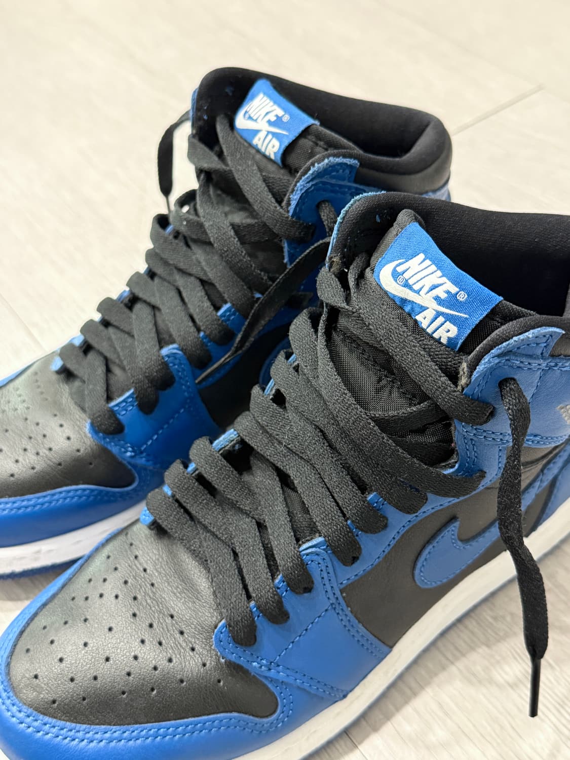 나이키 조던1 하이 로얄블루 240 상품이미지2