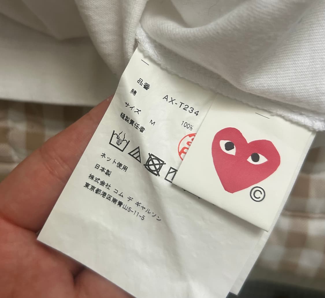플레이 꼼데가르송 레드 하트 프린트 블루 하트 티셔츠 화이트 도트 상품이미지6